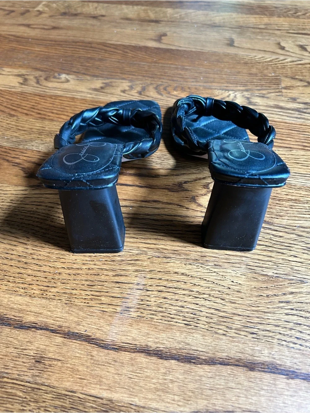 Jessica Simpson Black Quilted Braided Block Heel Sandals Size 8 Thong Sandal